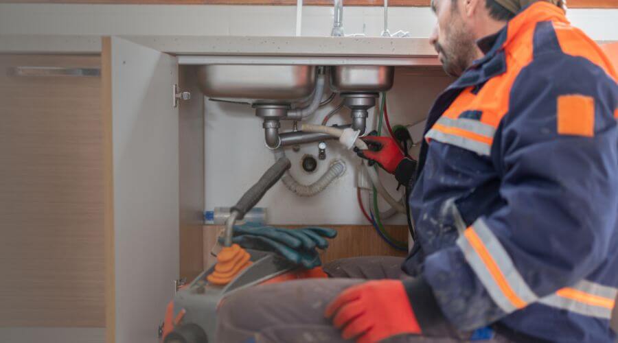 Professional sink repair in Clinton, OK